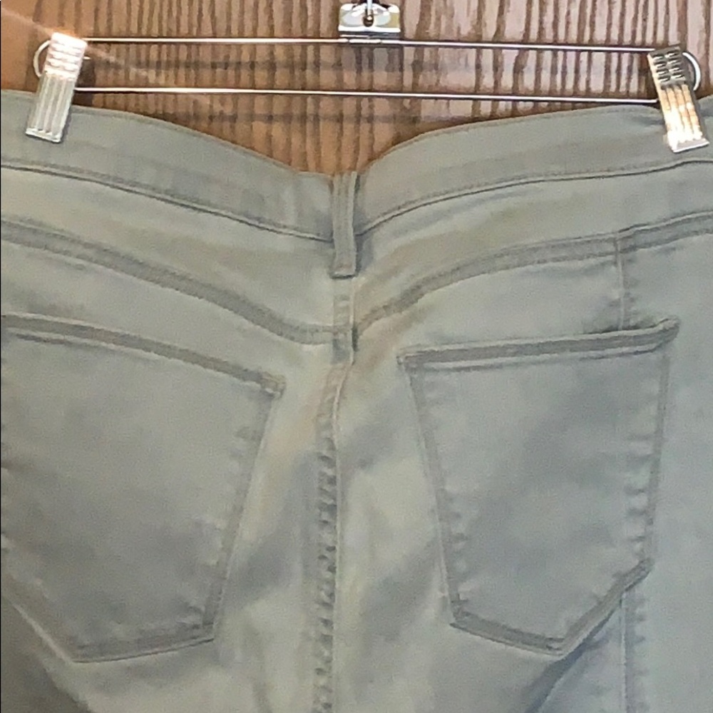 New Patch Pattern Gap Light Blue Jeans - image 3